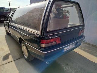 Peugeot 405 fúnebre