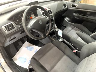 Peugeot 307 2004