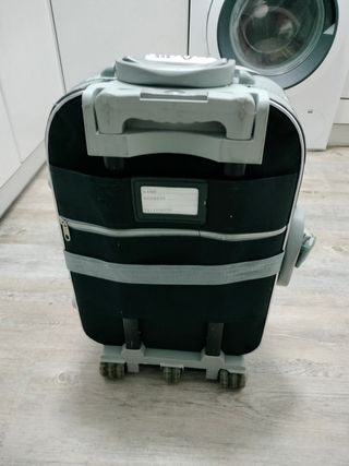 Maleta de viaje con ruedas