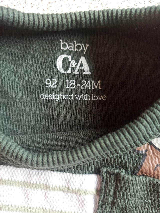 Pack 2 camisetas algodón niño. Tallas 86 y 92