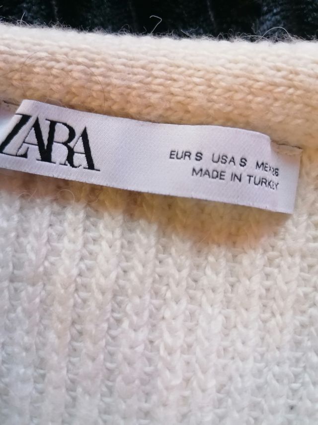 Jersey cuello volantes Zara, t. S