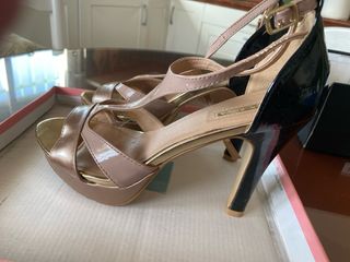 Zapatos tricolor