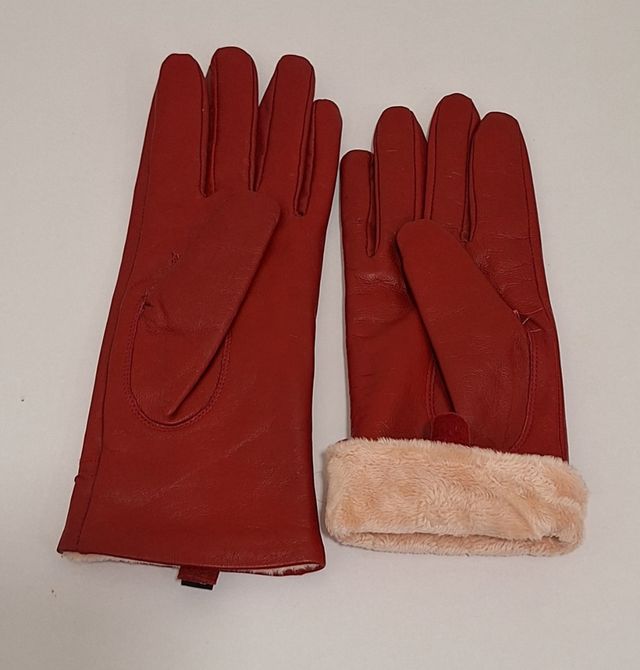 Guantes de polipiel rojos