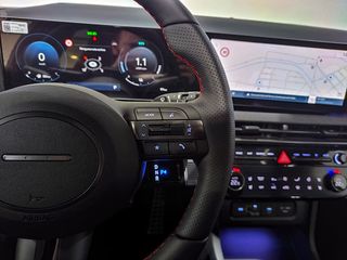 Hyundai Tucson NLine Style 1.6T HEV AT 215 5p