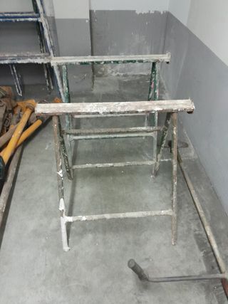 Caballetes metalicos