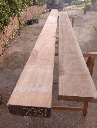 Tablones de Nogal.