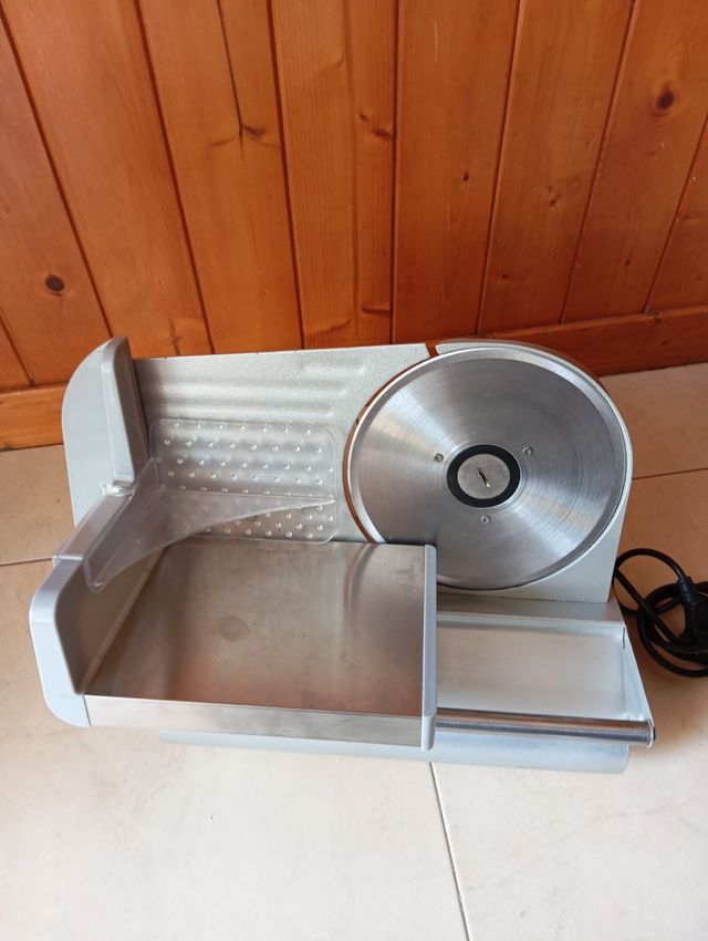 Cortador de embutidos