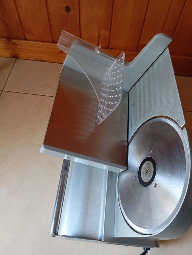 Cortador de embutidos