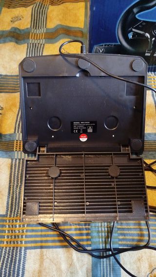 Volante + pedaliera Hurricane Wheel per PS3 e PS4