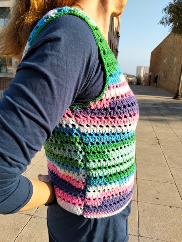 Camiseta de mujer tejida a mano handmade