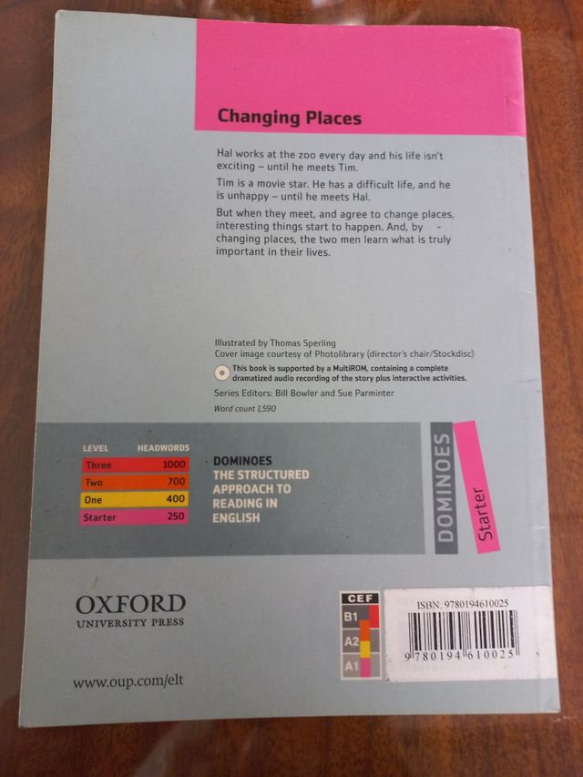 Dominoes Starter. Changing Places Pack (Spanish Edition)