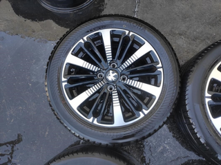 Llantas de 16 pulgadas Peugeot 208 del 2018, y_969