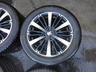 Llantas de 16 pulgadas Peugeot 208 del 2018, y_969