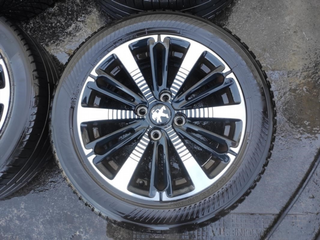 Llantas de 16 pulgadas Peugeot 208 del 2018, y_969