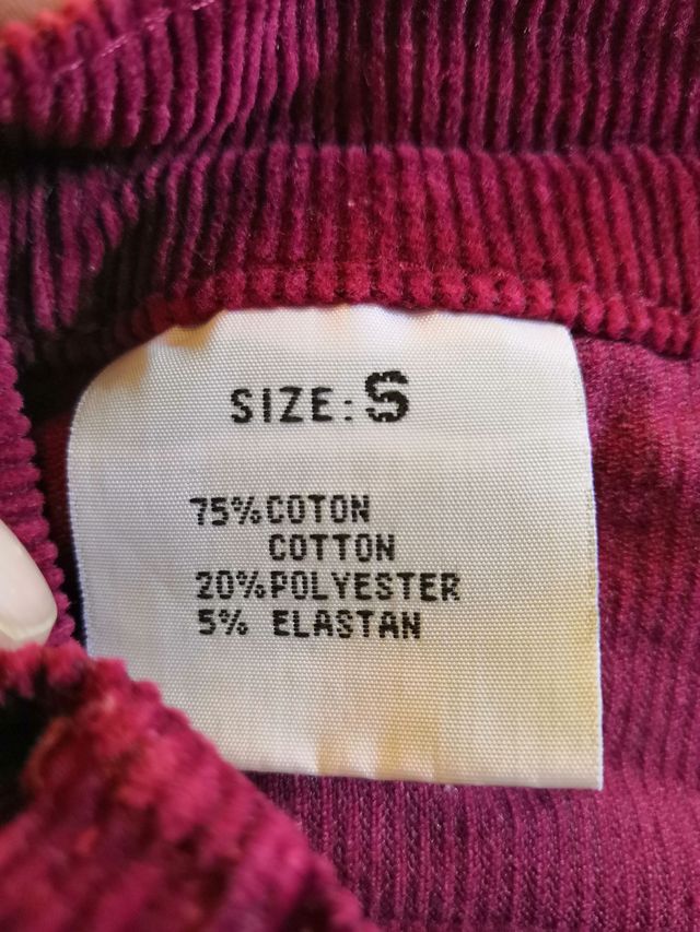 Falda de pana granate