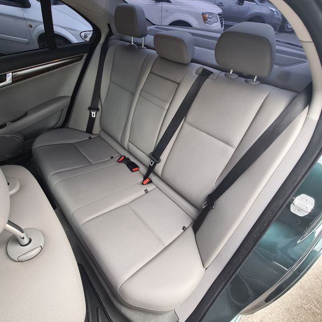 Mercedes-Benz Clase C 220 CDI SOLO UN PROPIETARIO