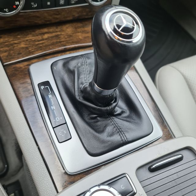 Mercedes-Benz Clase C 220 CDI SOLO UN PROPIETARIO