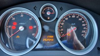 Opel Astra GTC Sport 1.9 CDTi 120 CV