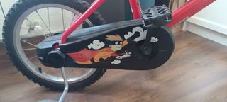 Bicicleta Decathlon infantil de 16" pulgadas