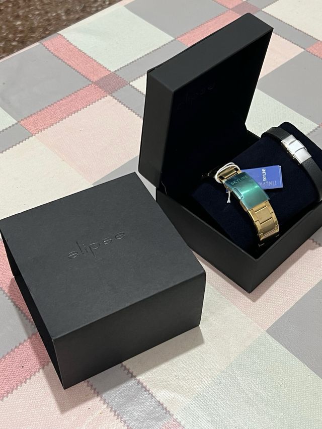 RELOJ ELIPSE SKYLINE