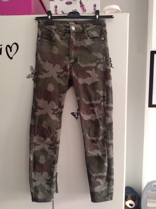 Pantalón camuflaje Talla 38