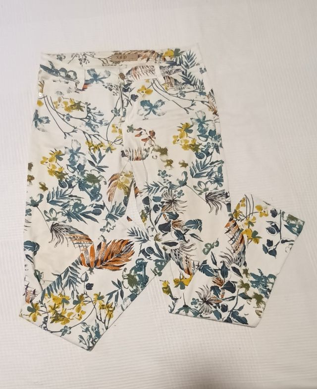 Pantalón estampado talla 44