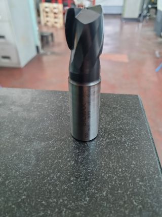 Utensile 2 tagli d.25