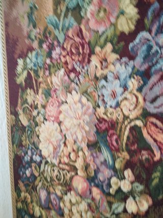 TAPIZ FLORES BORDADO