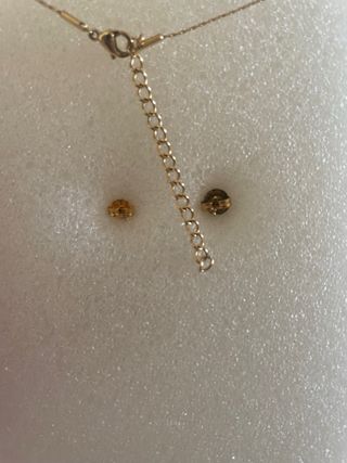 Conjunto gargantilla y pendientes bisutería dorada