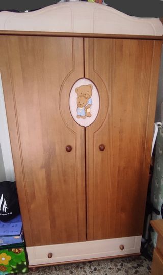 Armario y cambiador micuna