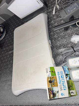 Nintendo Wii Fit Plus