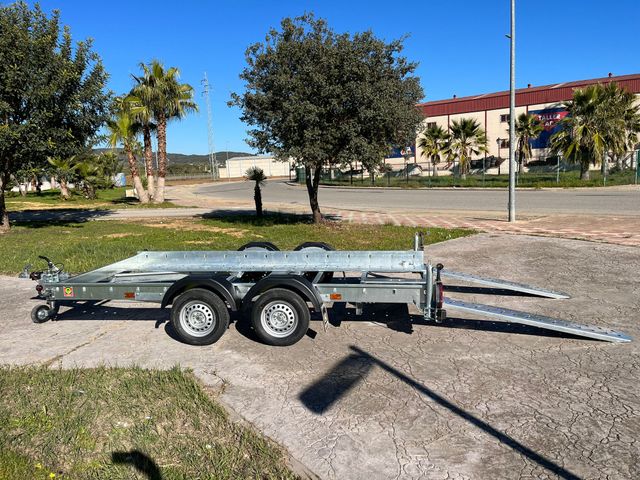 Plataforma portavehículos galvanizada