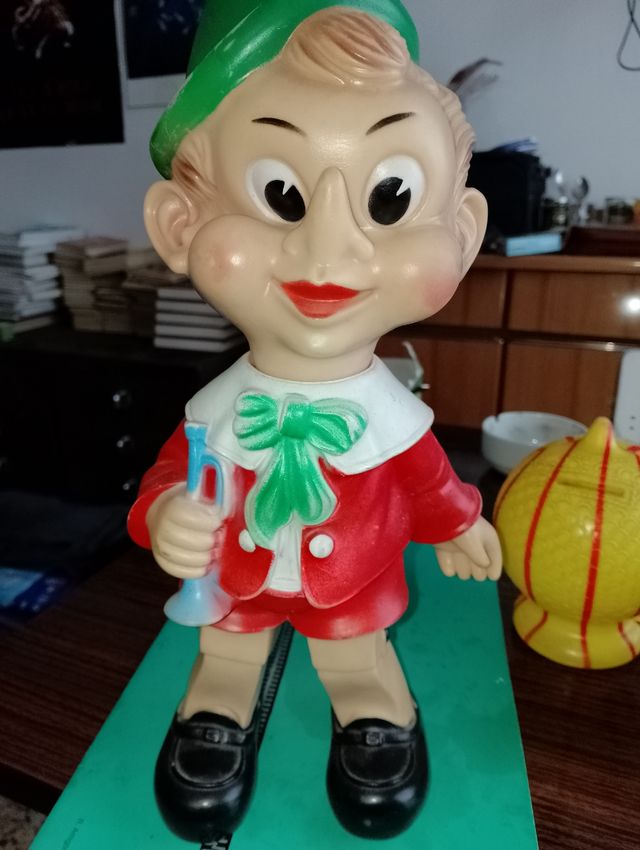 Pinocchio Ledra anni 60