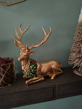 Statuette decorative