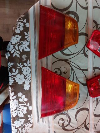 Se venden pilotos traseros BMW
