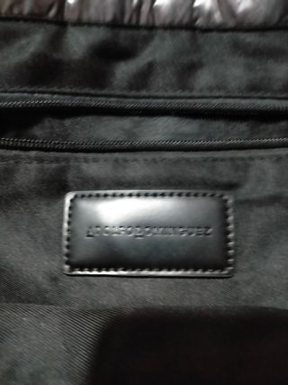 Vendo bolso plateado 