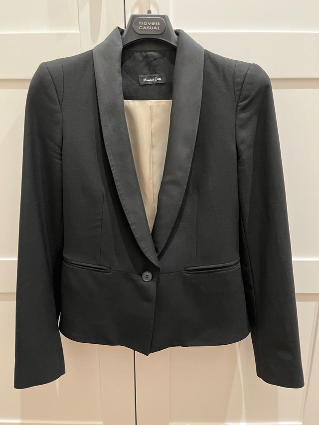 Americana / Blazer mujer Massimo Dutti. Talla 36