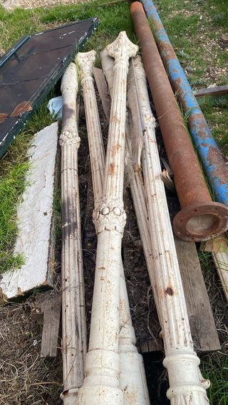 Se venden columnas de hirrro fundidolote economic