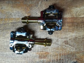 Pedales BONTRAGER COMP