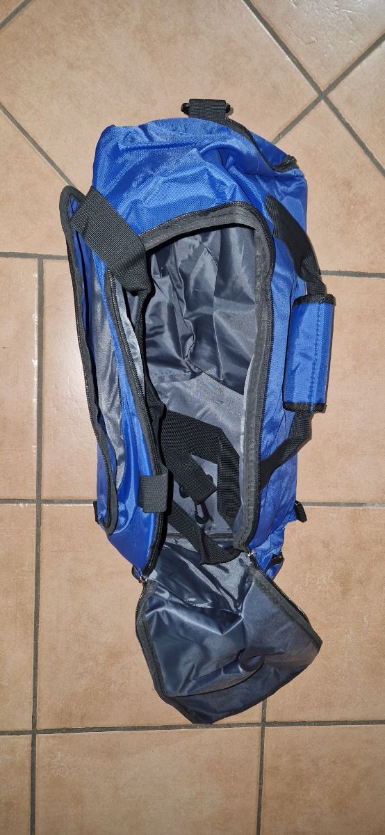 Borsone + Borraccia Tampax