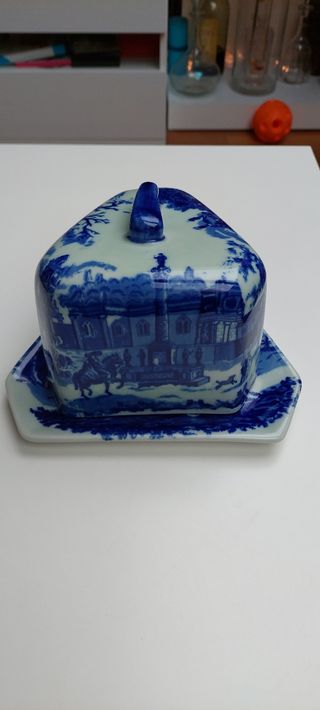 Quesera Victoria Ware Ironstone