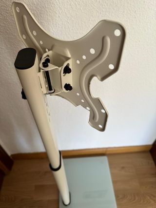 Soporte blanco de pie televisor/ monitor