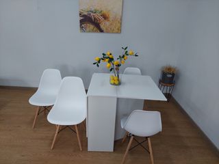 mesa plegable blanco nuevo +4 sillas !! Oferta