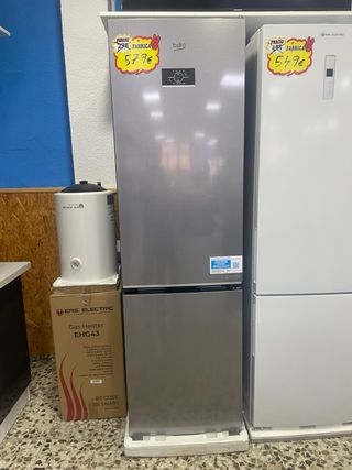 NEVERA COMBI BEKO INOX NUEVO 