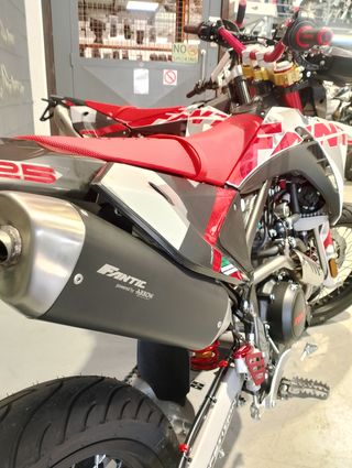 FANTIC XEF 125cc 4T Performance 25 Oferta
