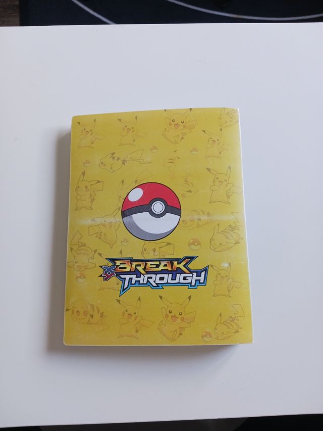 Álbum cartas pokemon