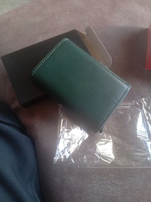 Vendo tarjetero antirrobo