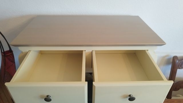 Mueble tipo cómoda, entrada