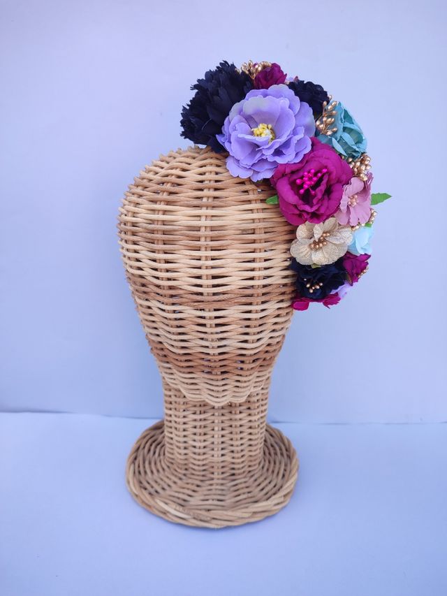 Corona de flamenca multicolor