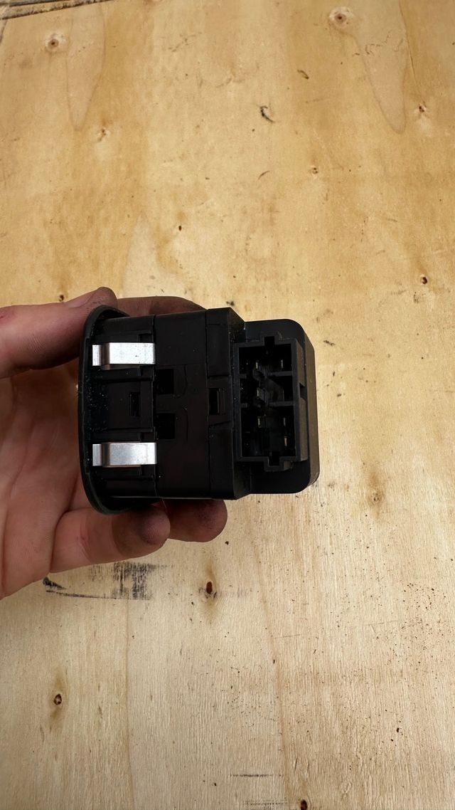 Comutador botoes peugeot 206